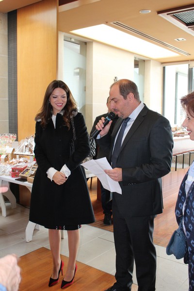 Le Bazar annuel de St Vincent de Paul Cornet Chehwan